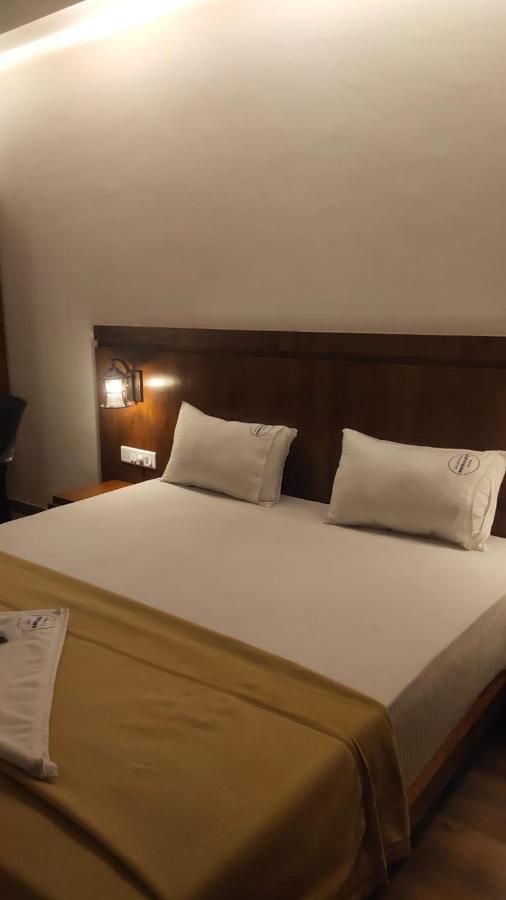 Hotel Anvisha Executive Mangvadi Exterior photo