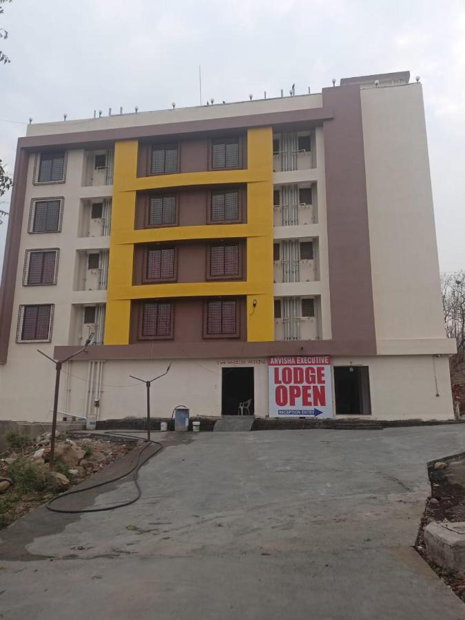 Hotel Anvisha Executive Mangvadi Exterior photo
